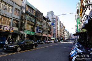 台北でバイクショップが立ち並ぶ街に侵入してみた
